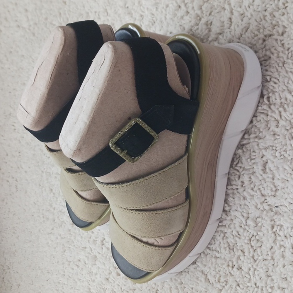 Sorel Joanie III Sandal, Size 8.5, NIB - Picture 2 of 5